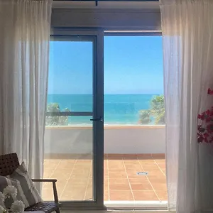 Atico Al Sol En Primera Linea De Playa Rota